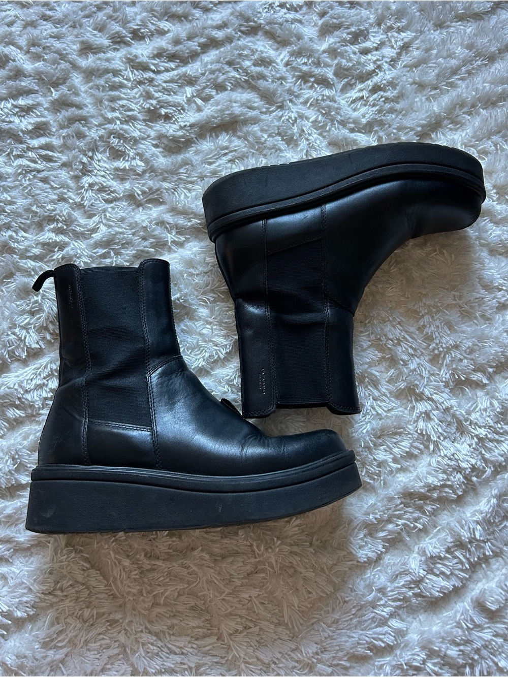 VAGABOND black leather boots 41